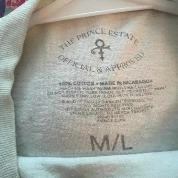 Vintage Prince Purple Rain Graphic Tee - Picture 4 of 5